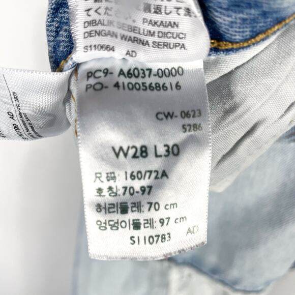 Levi's 501 90s Freehand Folk Jeans Premium Light Blue Button Fly Straight Sz 28 - Picture 15 of 15